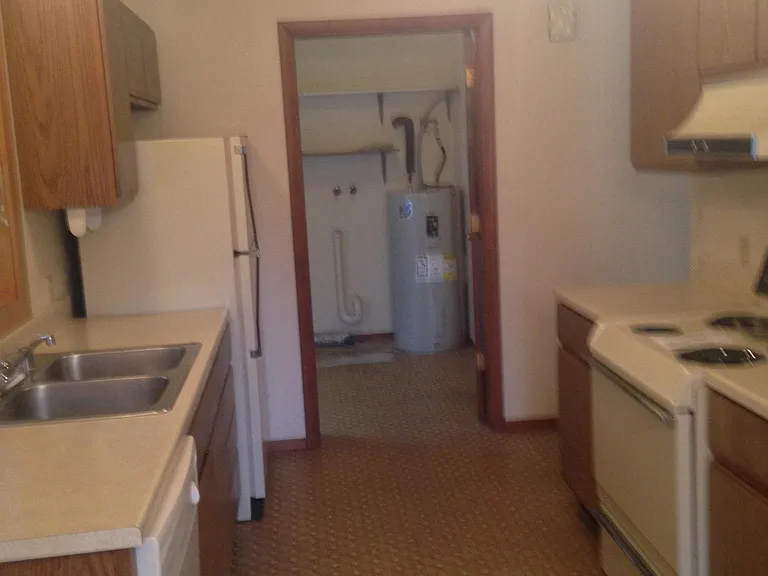 2120 Billings Ave #C — Photo 2