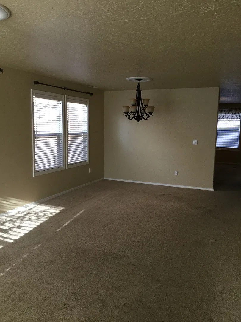 Need more space? — Photo 2