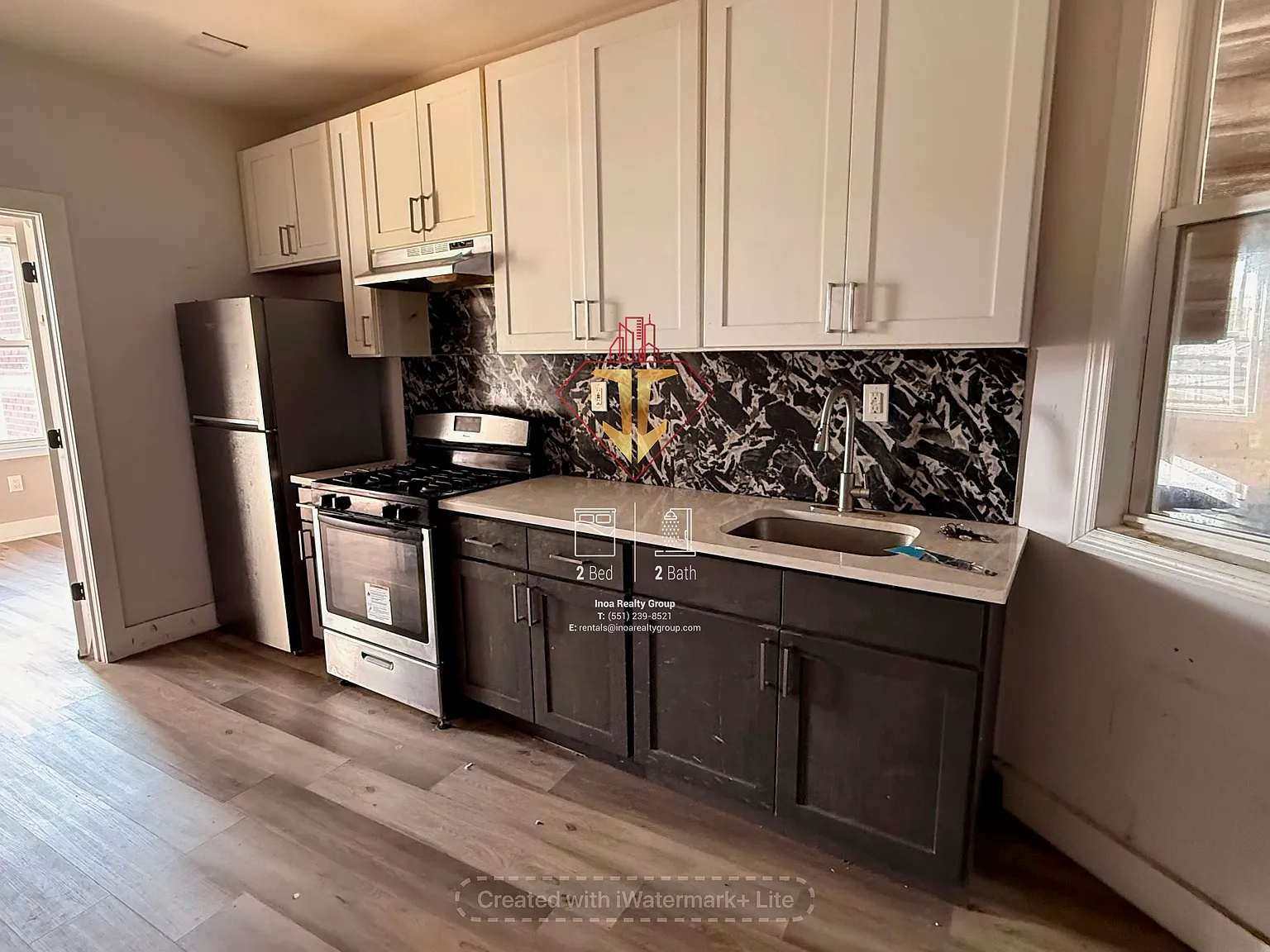 2 bed, 1000 sqft, $2,300 — Photo 1