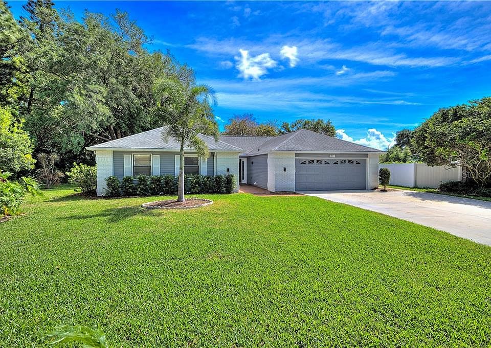 1st image of 6812 Arbor Oaks Cir