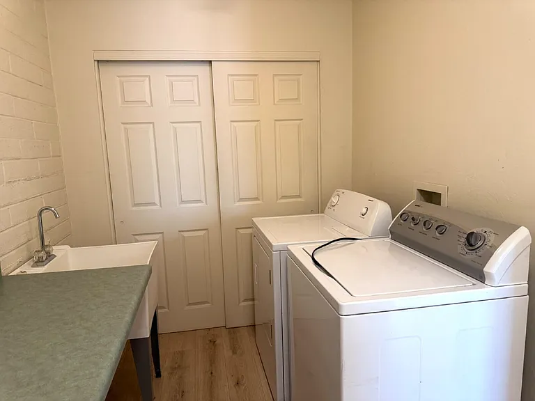 360 N Highland Ave #1 — Photo 12
