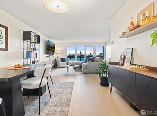510 Forsyth Ln UNIT 210, Edmonds, WA 98020