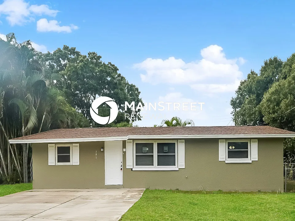 191 E Seminole Dr
