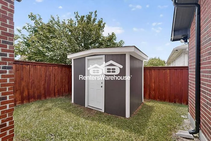 7301 Fossil Lake Dr — Photo 47
