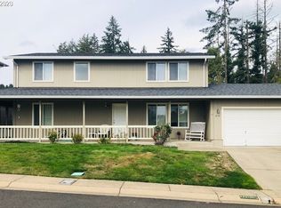 2110 Buttercup Loop, Cottage Grove, OR 97424