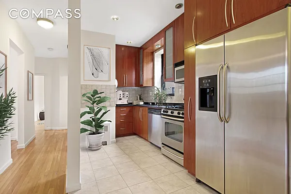 Sold by Compass | media 3