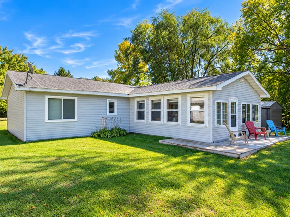 424 Walker Ave S, New York Mills, MN 56567