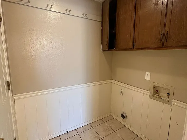 2124 Allenhurst St — Photo 4