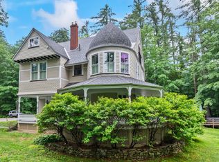 49 Neighbors Row, Conway, NH 03860