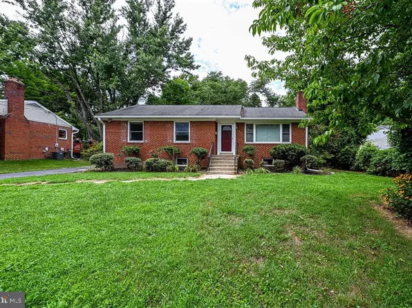 1934 McFall St, Mc Lean, VA 22101