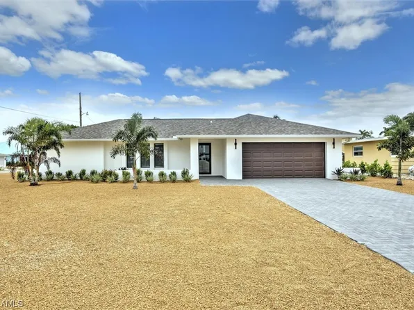 8338 Lagoon Rd, Fort Myers Beach, FL 33931