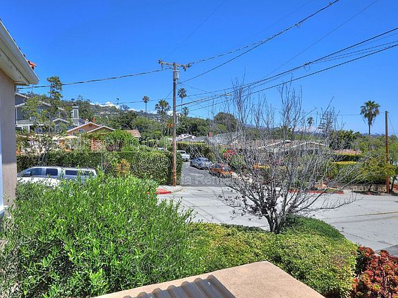 2nd image of 535 De La Vista Ave