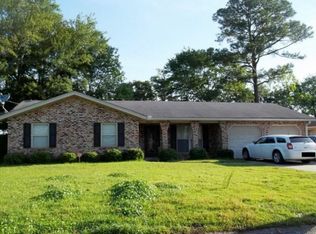 4307 Locksley Ave, Pascagoula, MS 39581