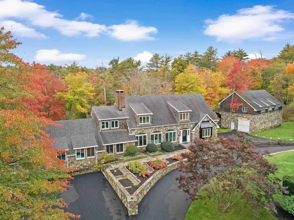 51 Depot Road, Hampton Falls, NH 03844