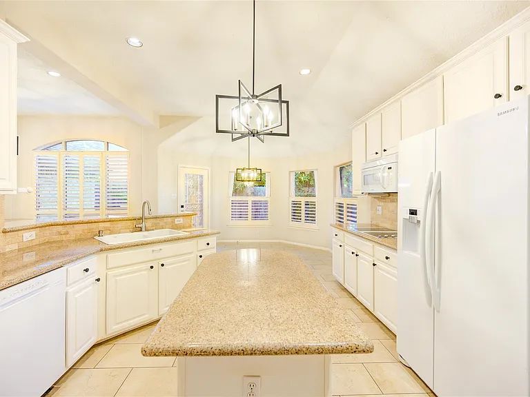 1231 Parkhaven Ln — Photo 11