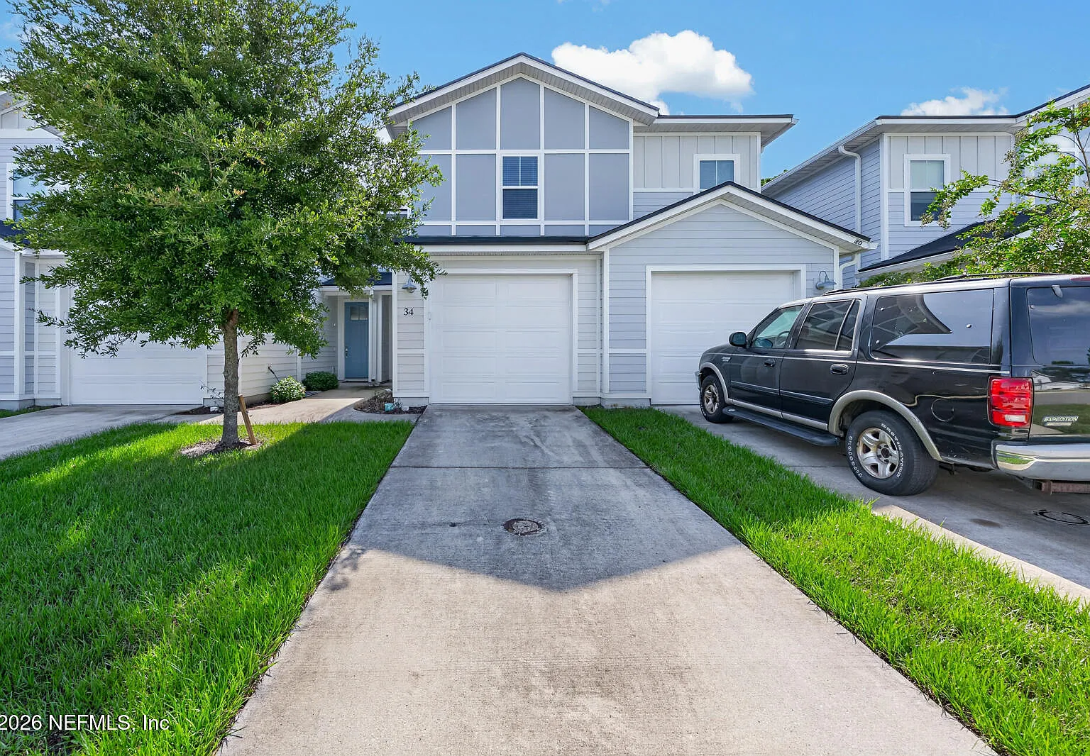3 bed, 2.5 bath, 1484 sqft, $2,100 — Photo 1