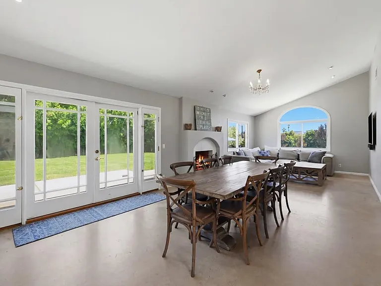 420 Bell Ranch Rd — Photo 4