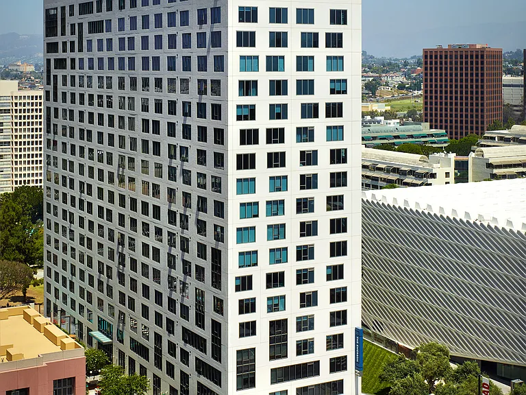 The Emerson — Photo 9
