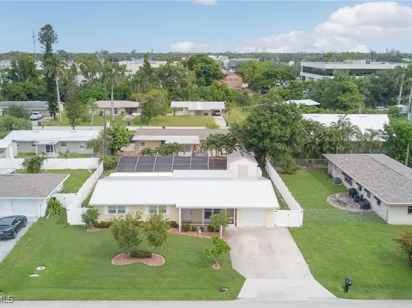 1457 Byron Rd, Fort Myers, FL 33919