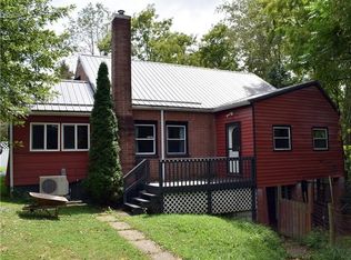 1261 Davis St, Natrona Heights, PA