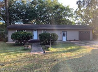 2341 Oak Ave, Muskegon, MI 49442