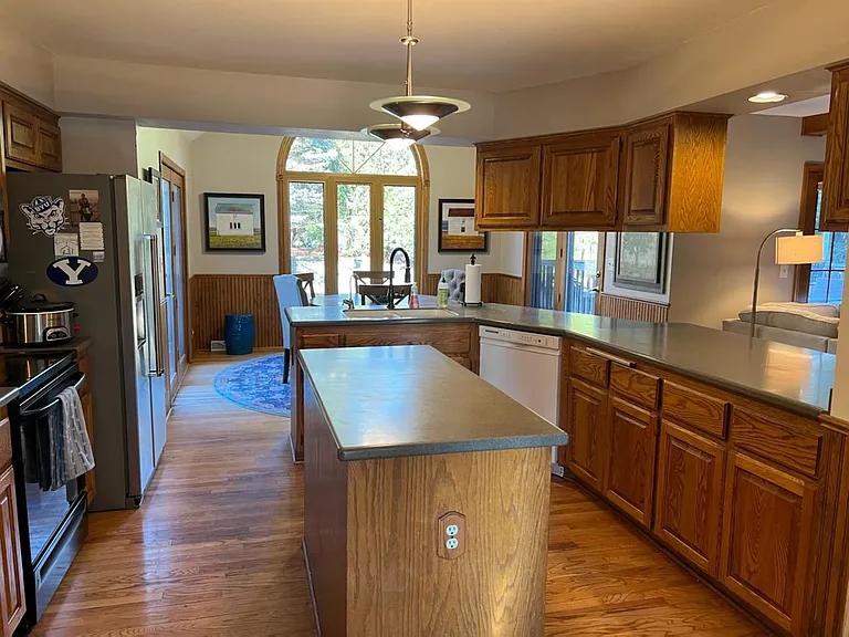 2395 Wynfield Ct — Photo 2