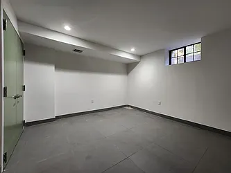 Rented by RELEASE NY