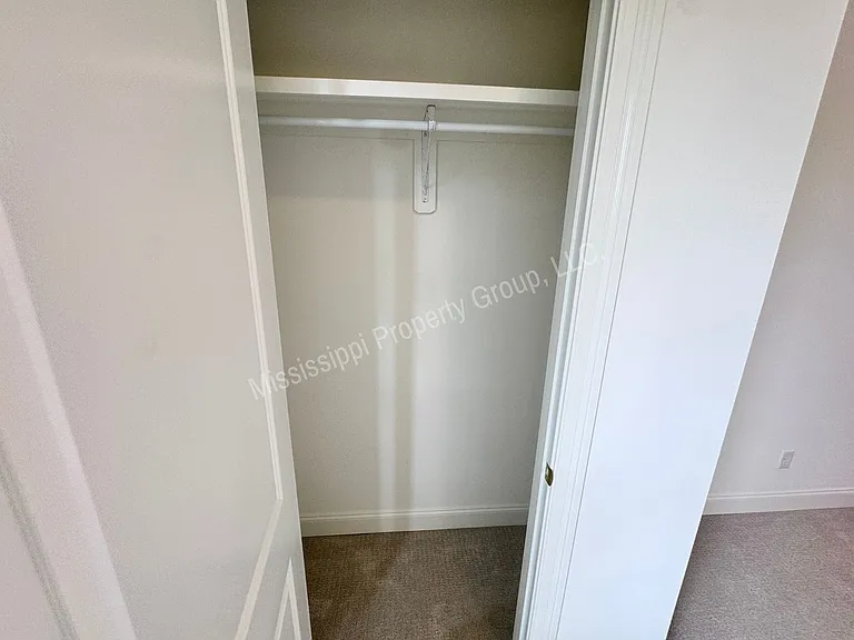 721 Primrose Dr — Photo 14
