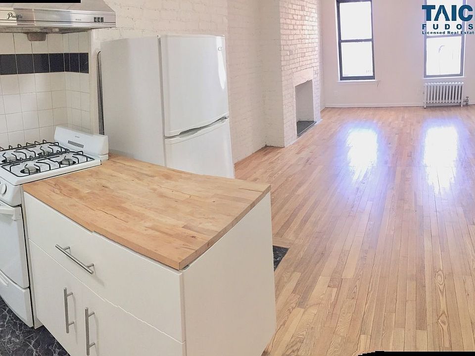 1st image of 40 Ludlow St APT 10