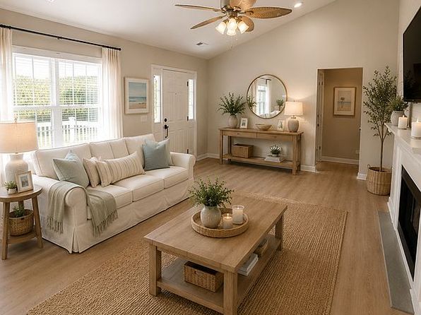 68 Voyager Dr