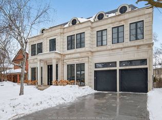 106 Yorkminster Rd, Toronto, ON M2P 1M6