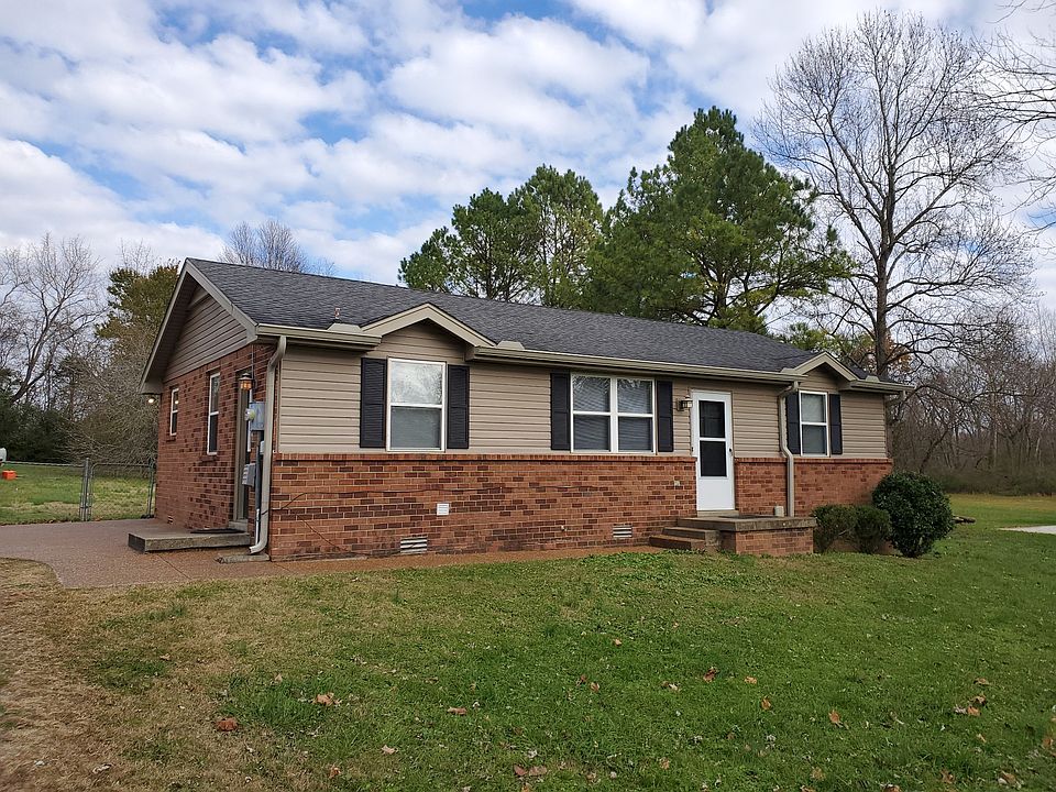 1st image of 715 Monticello Dr