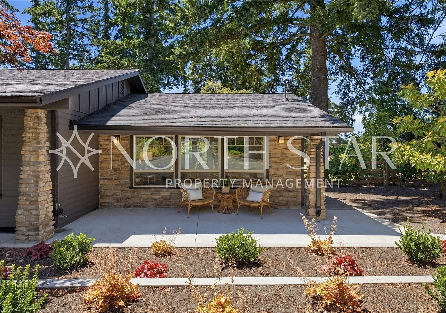 Private West Linn Estate with Exceptional Amenities, Privacy & Pastoral Views — Photo 3