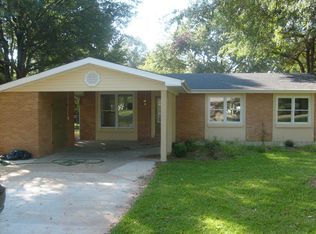 109 Meadowcliff Cir, Warner Robins, GA 31093