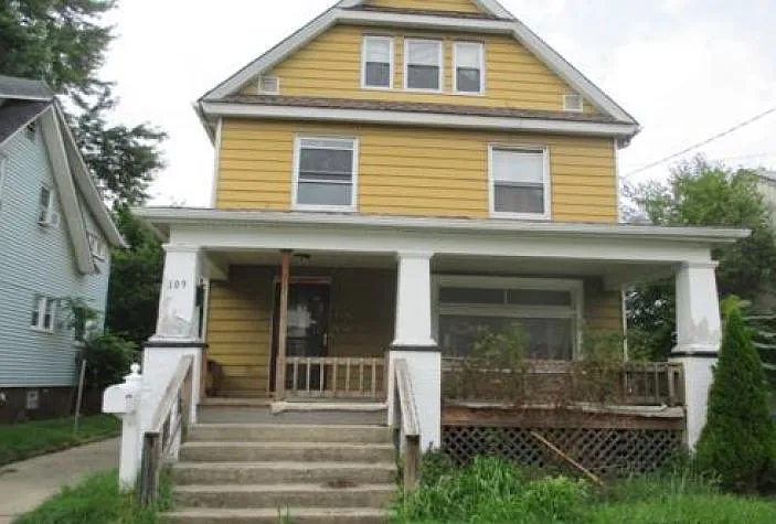 109 Sexton St photo 1
