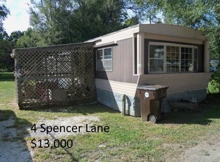 4 Spencer Ln, Rushville, IL 62681
