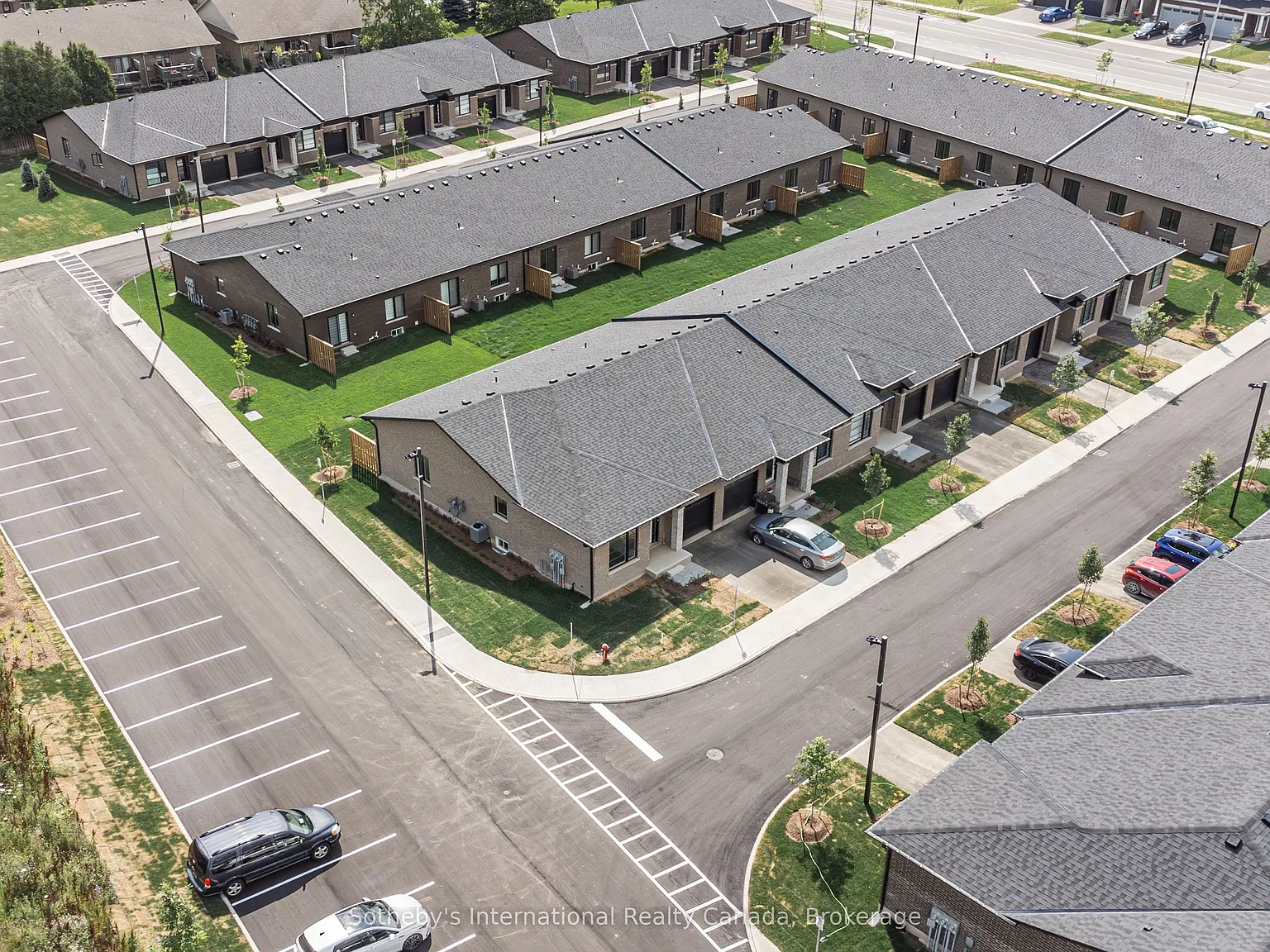 2 bed, $2,475 — Photo 1