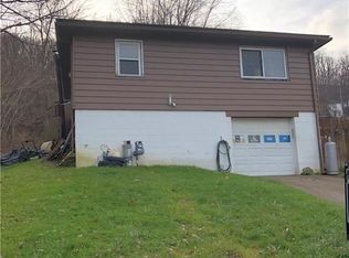 120 Liberty Ave, Weirton, WV 26062