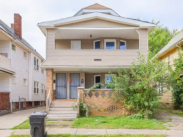 956 Paxton Rd, Cleveland, OH 44108