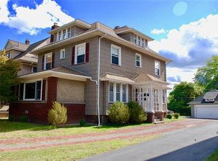 71 E Ridge Rd, Rochester, NY 14621