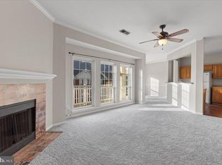 672 Gateway Dr SE UNIT 606, Leesburg, VA 20175