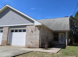 2165 Tom St, Navarre, FL 32566