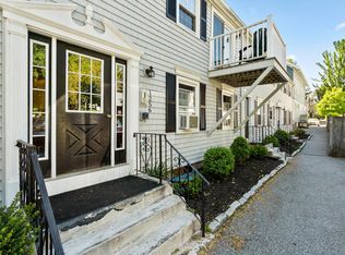 15 Lafayette St APT 2, Wakefield, MA 01880