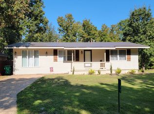 127 Hiawatha Dr, Cherokee Village, AR 72529