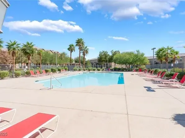 4437 Dover Straight St, Sunrise Manor, NV