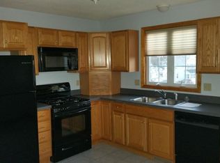91 Highland Ave, Ludlow, MA 01056