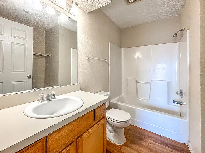 405 S Elm St #207 — Photo 13