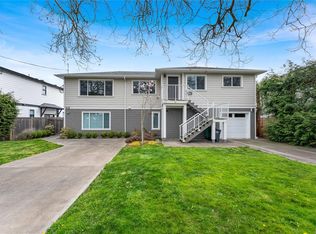 4345 Shelbourne St, Saanich, BC