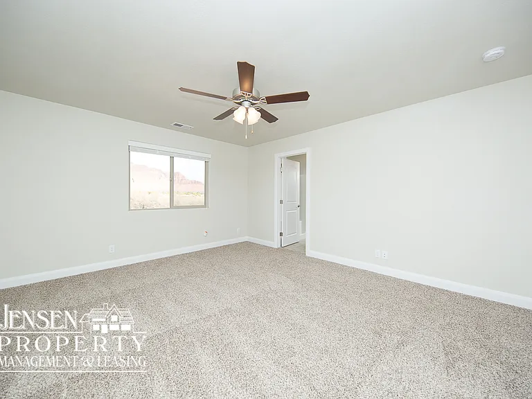 2502 Bella Vista Dr — Photo 9