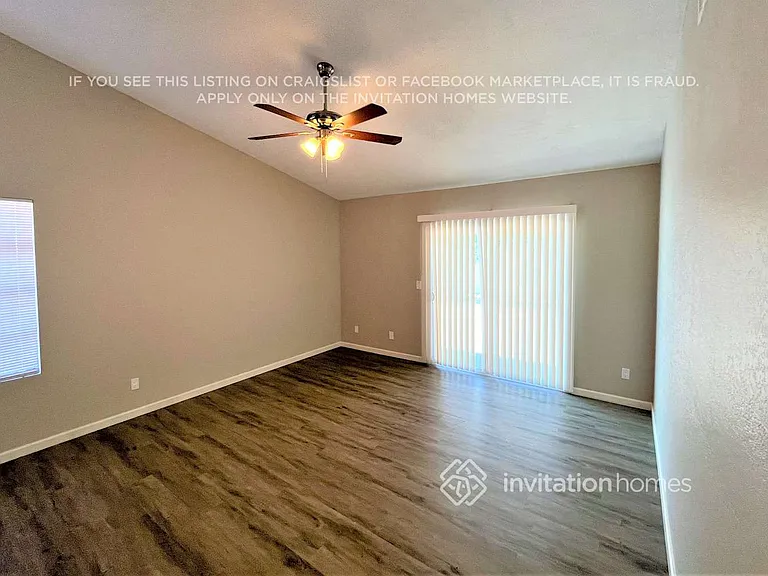 3856 E Acoma Dr — Photo 11